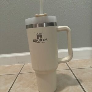 Stanley 40 OZ Tumbler - White